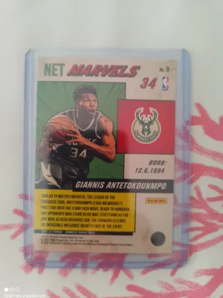 Cromo NBA Giannis Antetokounmpo 2021-22