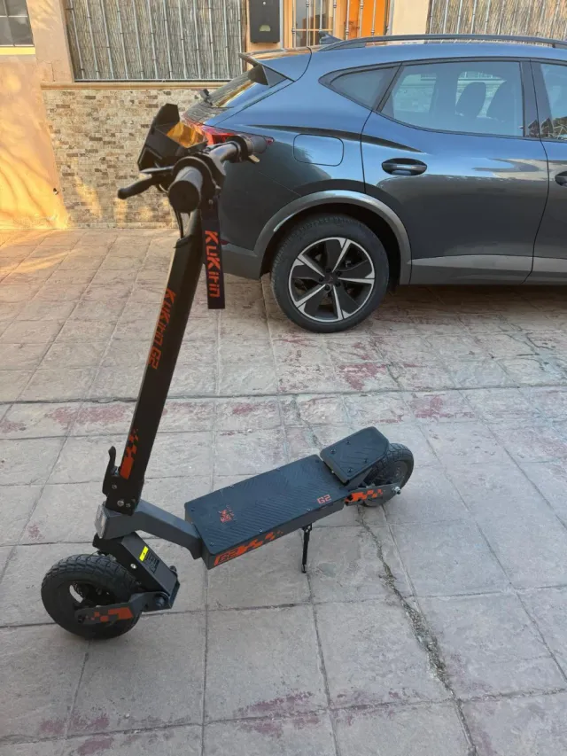 Patinete  KUKIRIN G2 SE CAMBIA POR moto electrica