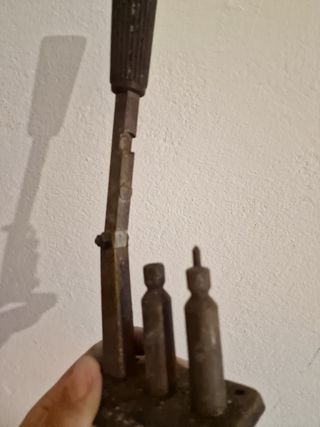 LAST PRICE Macchina per cartucce antica