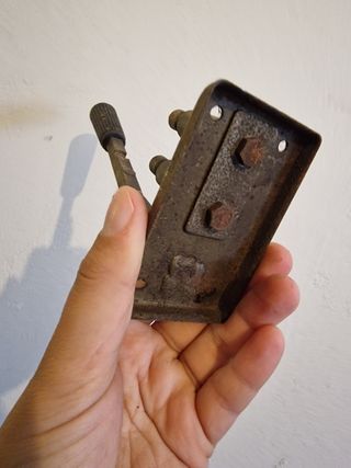 LAST PRICE Macchina per cartucce antica