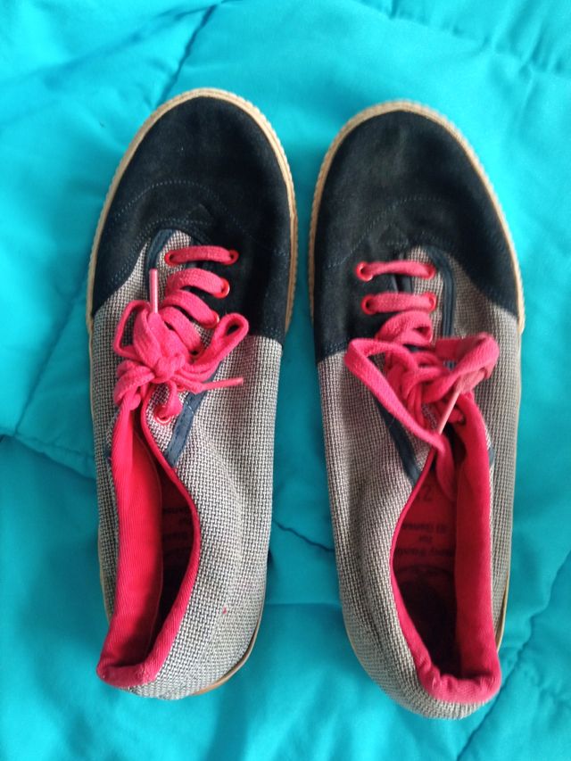 Zapatillas Ganso Loneta azuless y Rojas