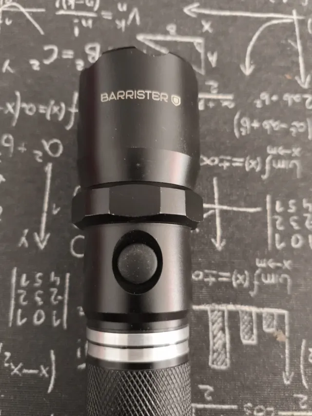 Linterna Barrister MAX3D