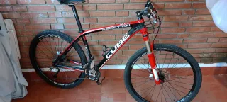 Bicicleta Cube Reaction Carbon 27.5