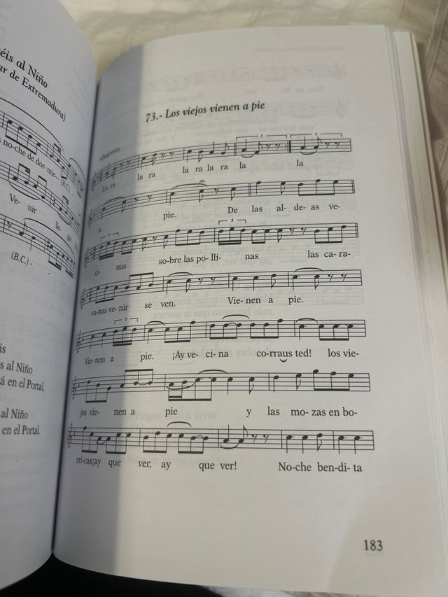 Libro Villancicos Textos y Partituras