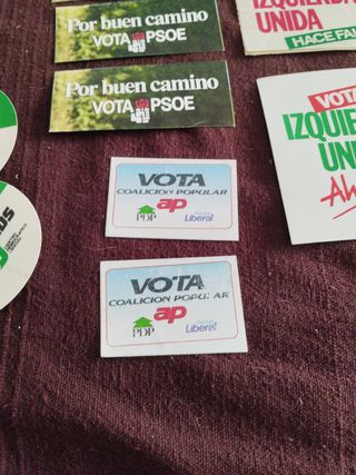 Pegatinas políticas vintage CDS Adolfo Suárez