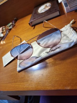 Gafas de sol Sun Planet mujer doradas moradas