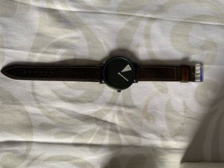 Reloj Quartz Negro y Marrón