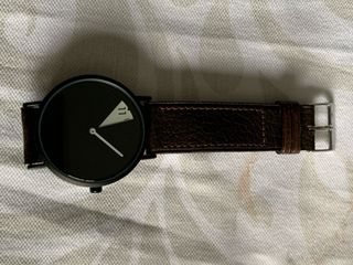 Reloj Quartz Negro y Marrón