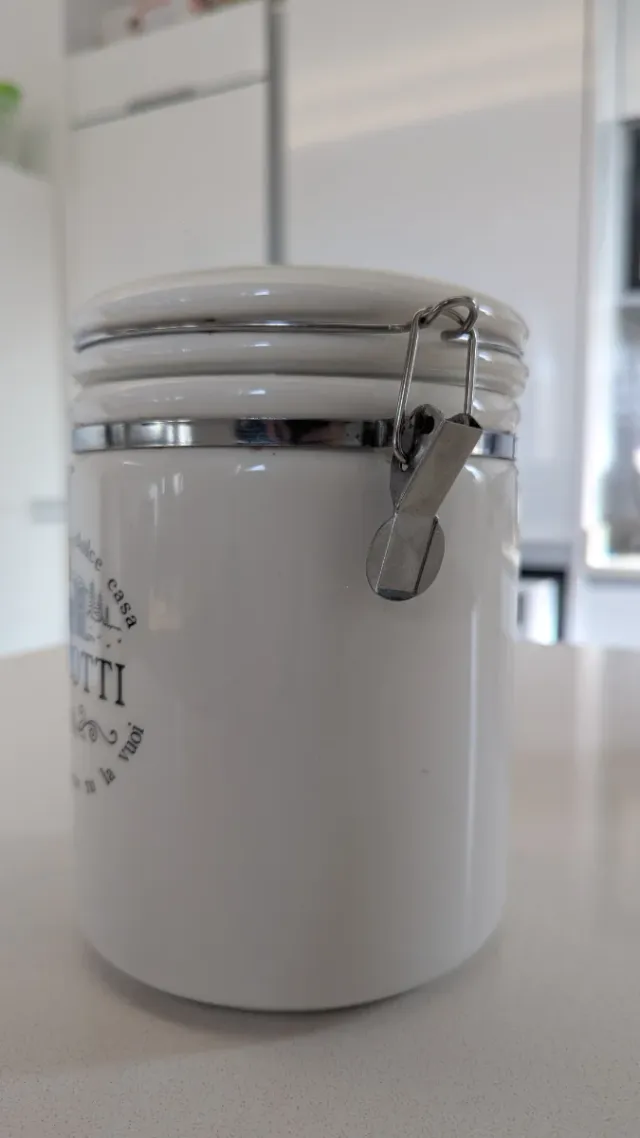 Ceramic Kitchen Canister with Airtight Hinged Lid