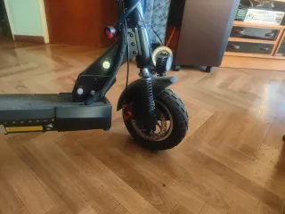Patinete Eléctrico con Luces LED