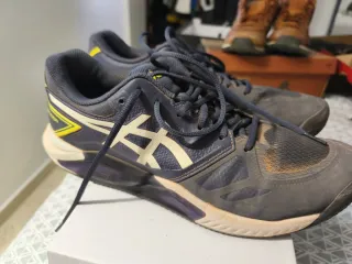 Zapatillas Asics pádel/tenis suela tierra