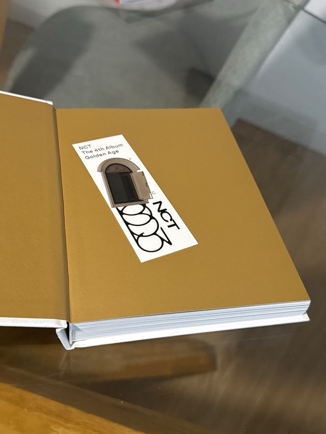 Album K-Pop NCT Golden Age