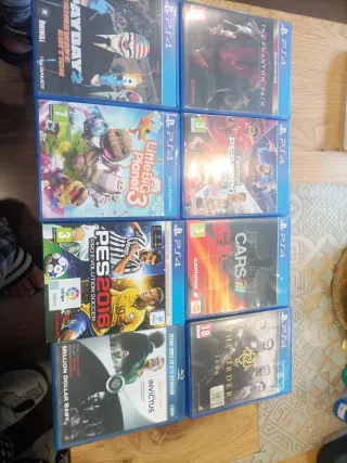 Pack PS4: 7 Juegos + 2 Películas en