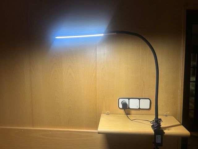 Lámpara LED Pinza Flexible