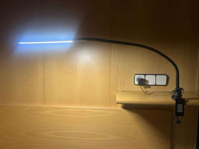 Lámpara LED Pinza Flexible