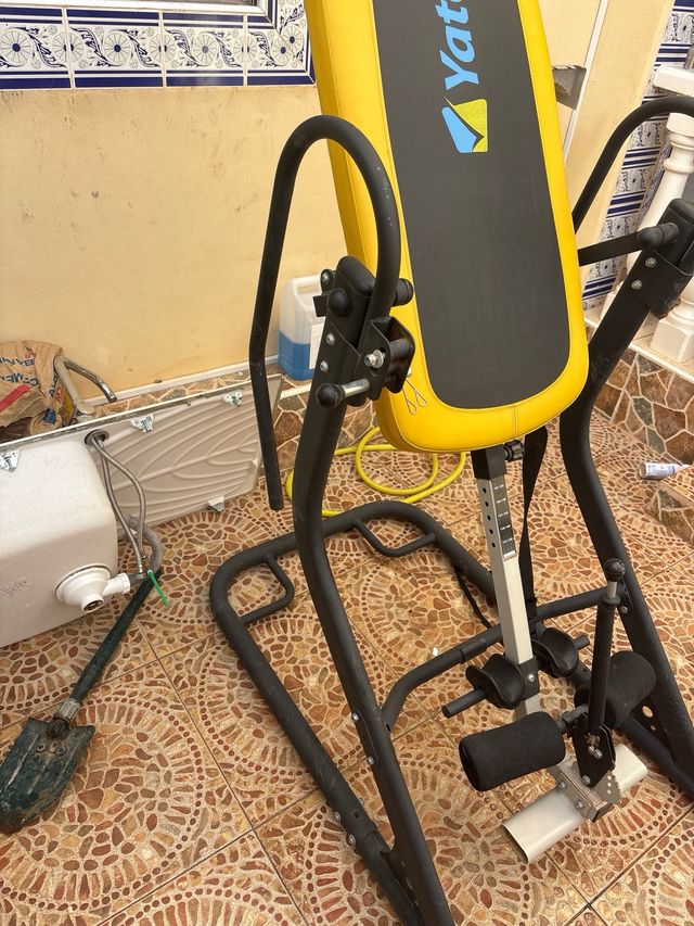 Banco de Gimnasio Yatek