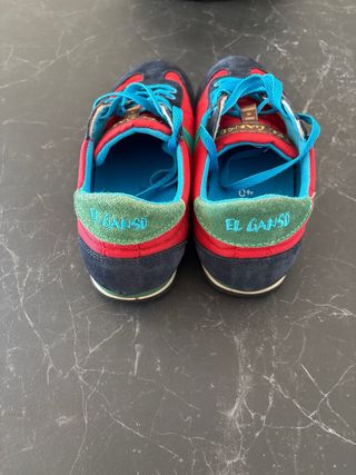 Zapatillas Ganso Rojas y Azul Marino