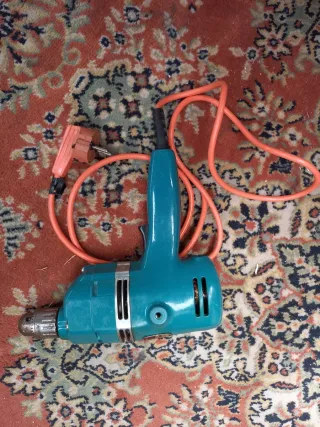 Taladro antiguo eléctrico Blackdecker