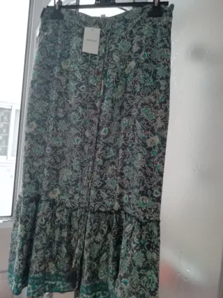 Falda Natura Estampada. L/XL. Nueva, con etiqueta.