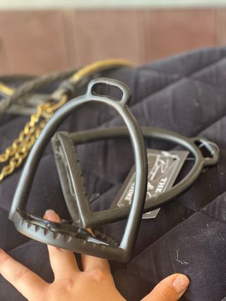 Estribos portugueses para equitación