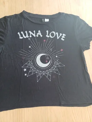 Camiseta H&M Luna Love