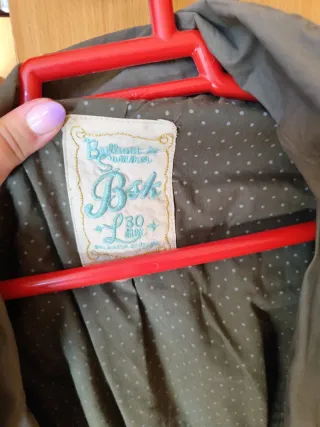 Parka Bershka entretiempo verde militar