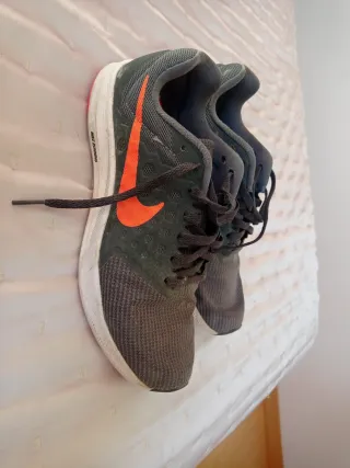 Zapatillas Nike  Downshifter 7 Gris Naranja