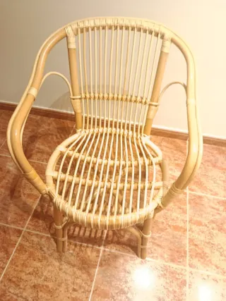 Silla de mimbre color natural