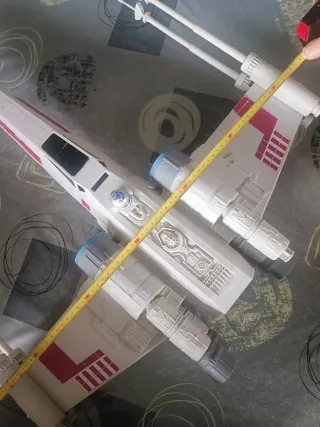 Lote Star Wars 1 nave + 2 figuras
