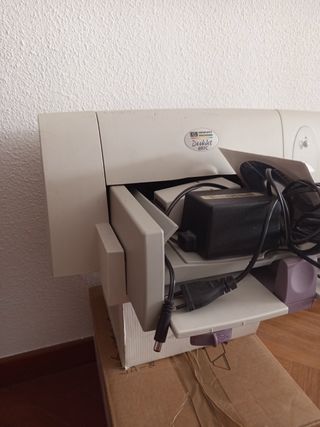 Impresora HP Deskjet 697C
