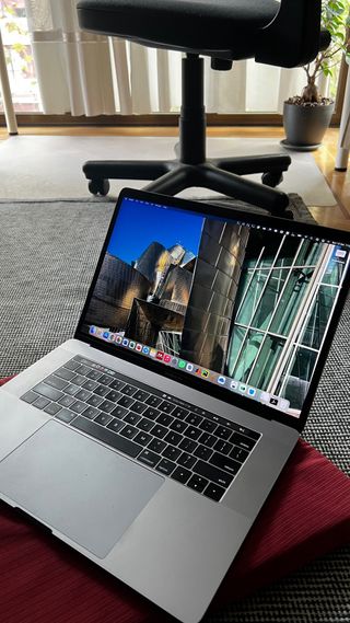 MacBook Pro 15 Retina 2016 i7 2.9 GHz