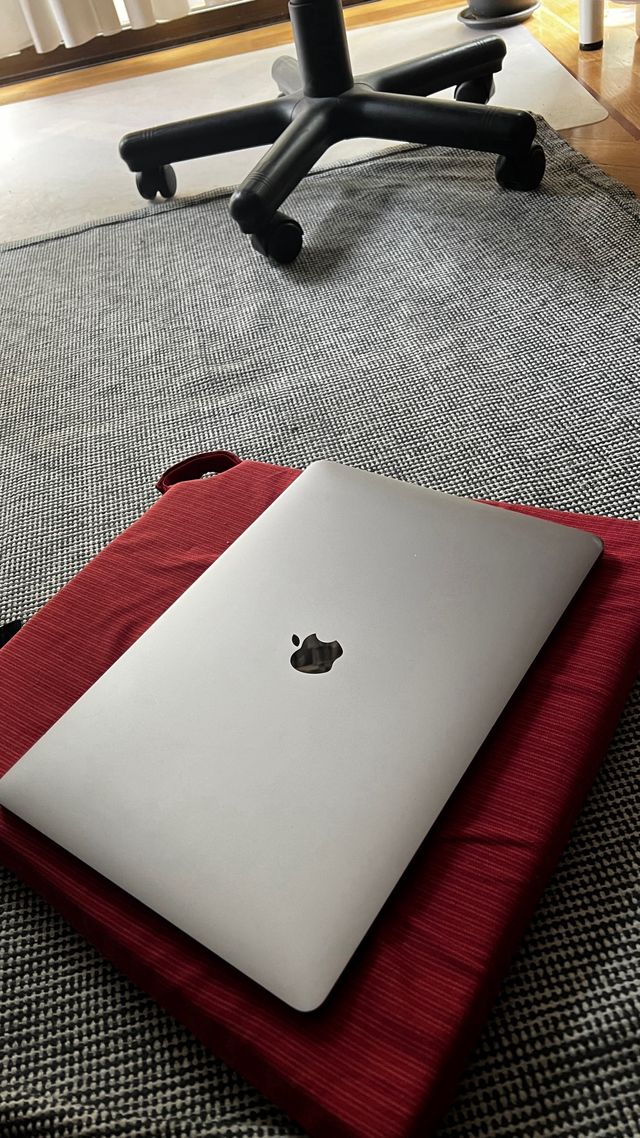 MacBook Pro 15 Retina 2016 i7 2.9 GHz