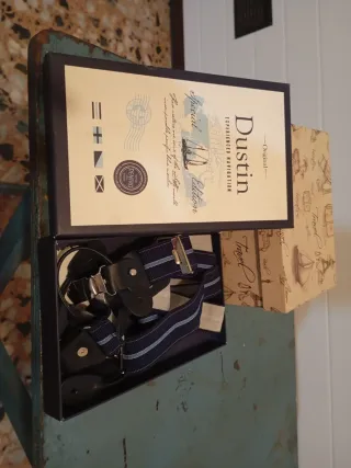 Tirantes Dustin Special Edition talla 001
