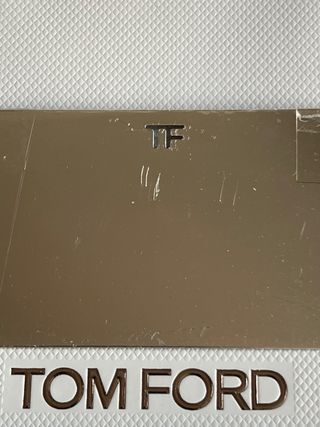 Tarjetero Tom Ford Dorado