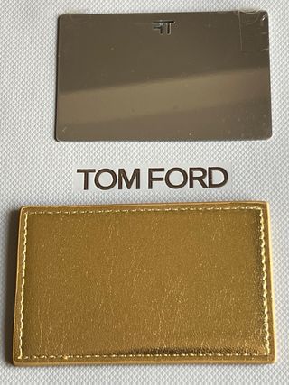 Tarjetero Tom Ford Dorado