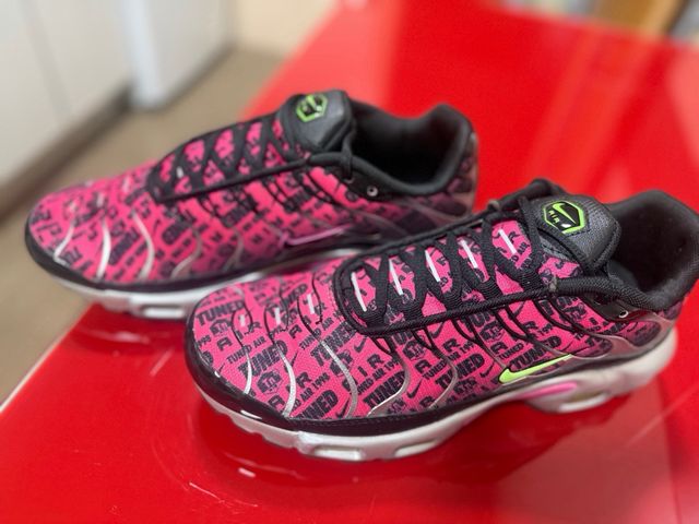 Scarpe Nike TN Air rosa e nere