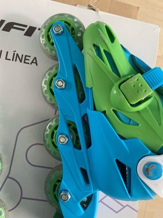 Patines en línea ajustables talla 27-30