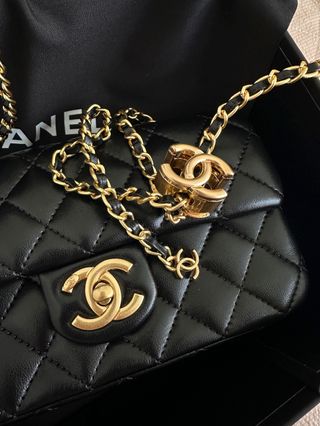 Chanel nero e oro