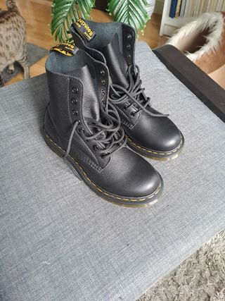 Botas Dr. Martens Talla 38 Nuevas