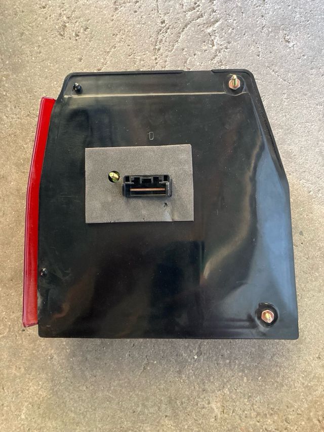 Piloto Trasero Fiat Uno