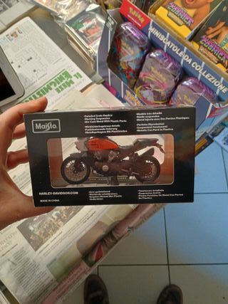 Modellino Harley-Davidson Maisto 1:18
