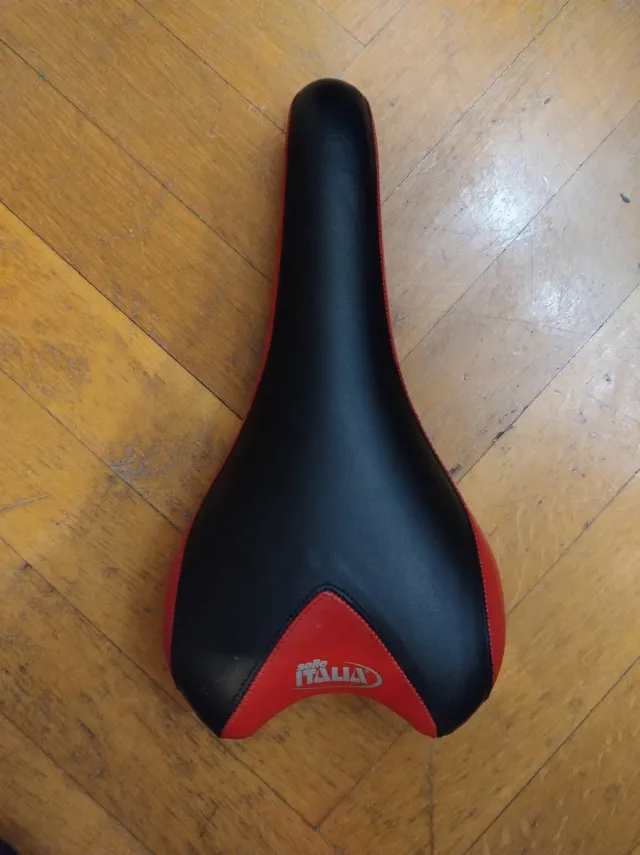 Sillín Selle Italia Negro/Rojo 