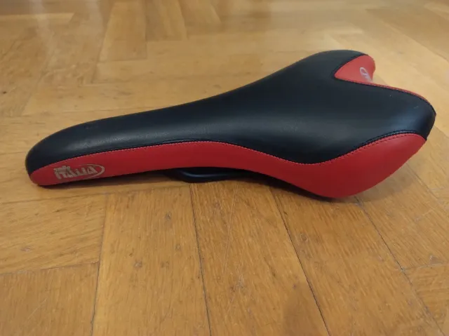 Sillín Selle Italia Negro/Rojo 