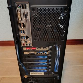 NZXT Torre PC Gaming / i5 / 16 GB RAM / GTX 1060