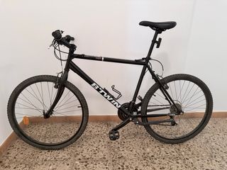 Bicicleta B'TWIN Decathlon Negra