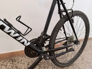 Bicicleta B'TWIN Decathlon Negra