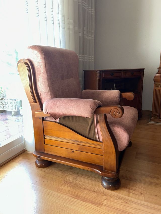 Sofá de 3 plazas y sillón tapizado