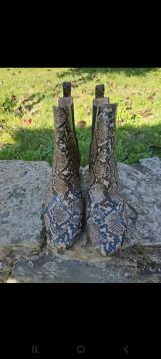 Botines H&M serpiente talla 39