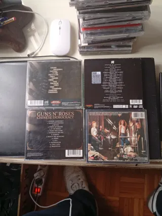 CDs Rock: Volbeat, Uriah Heep, Guns N' Roses,