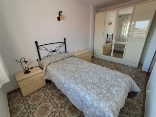 Habitación en alquiler para chica.